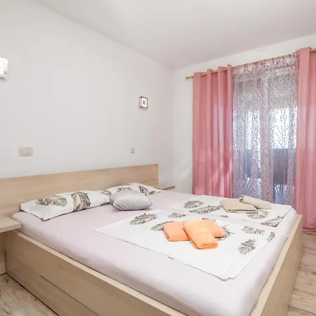 3 Bedroom In *