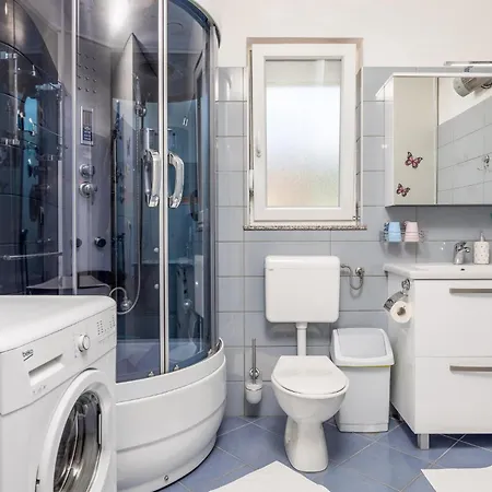 3 Bedroom In