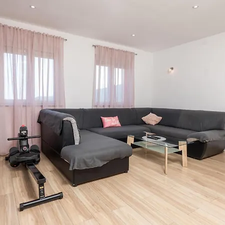 3 Bedroom In
