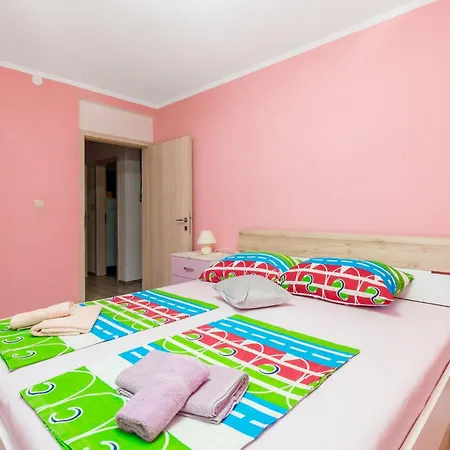 3 Bedroom In Veprinac