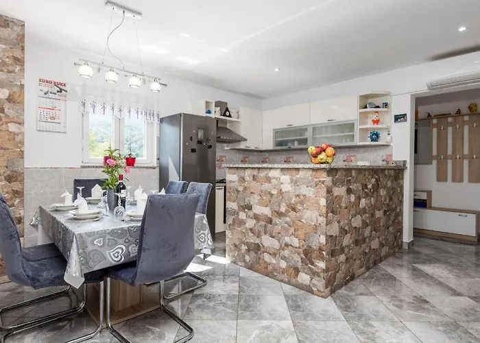 Appartement Gorgeous In Veprinac