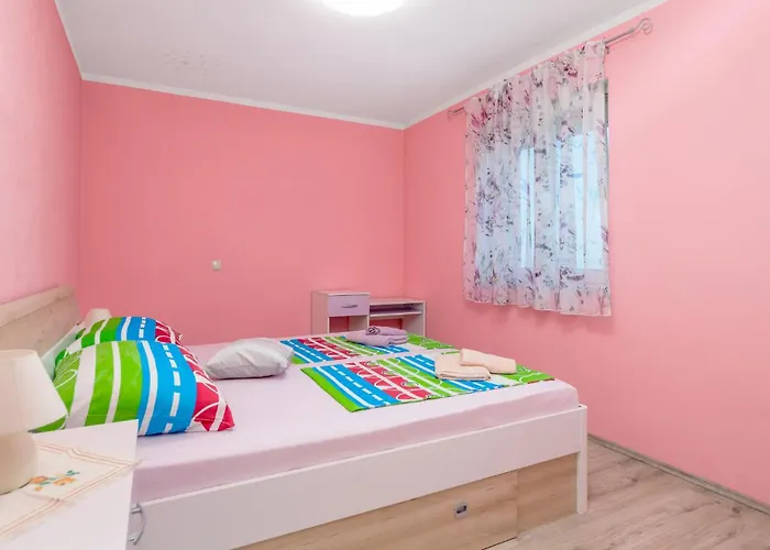 Gorgeous In Appartement